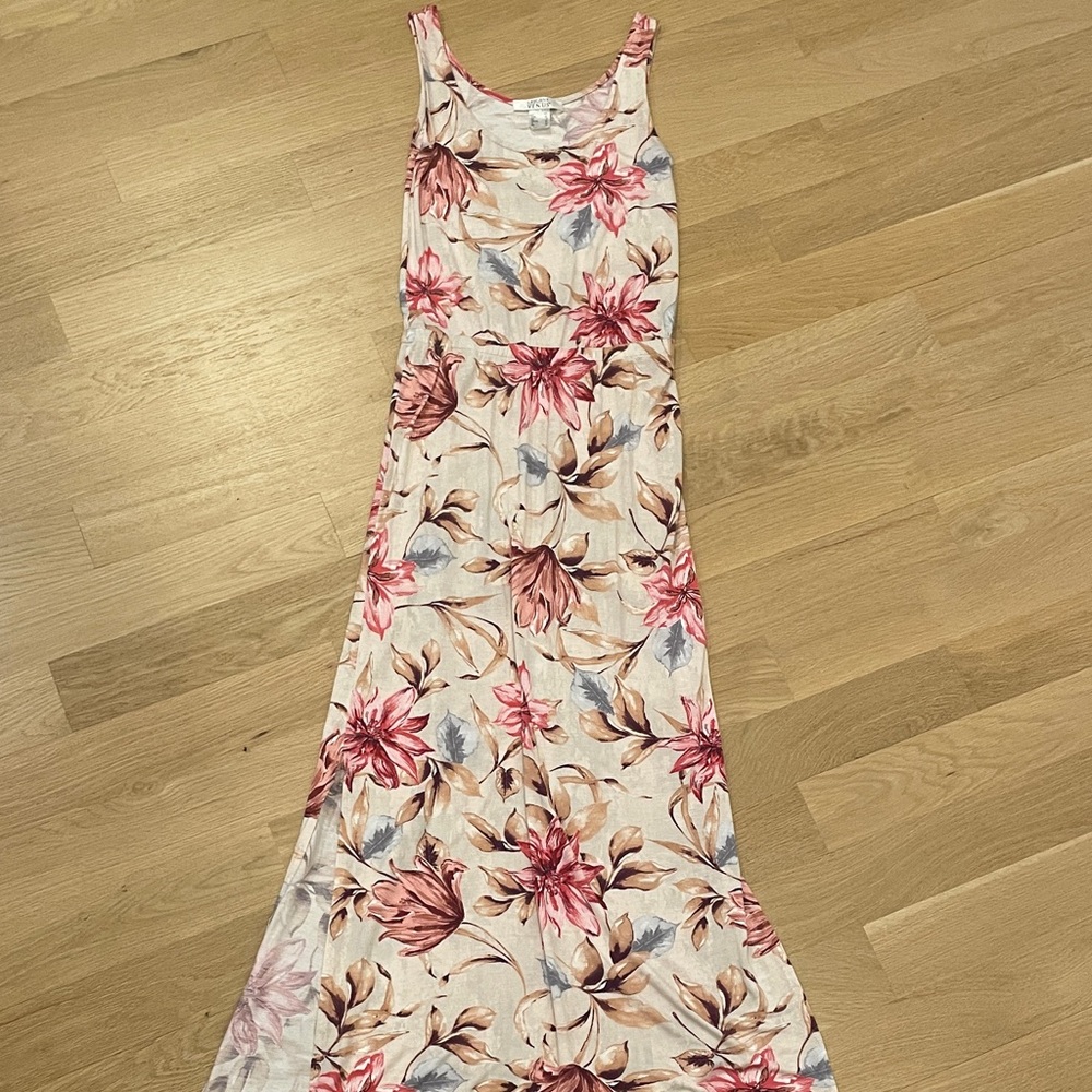 Venus Floral Sleeveless Maxi Dress